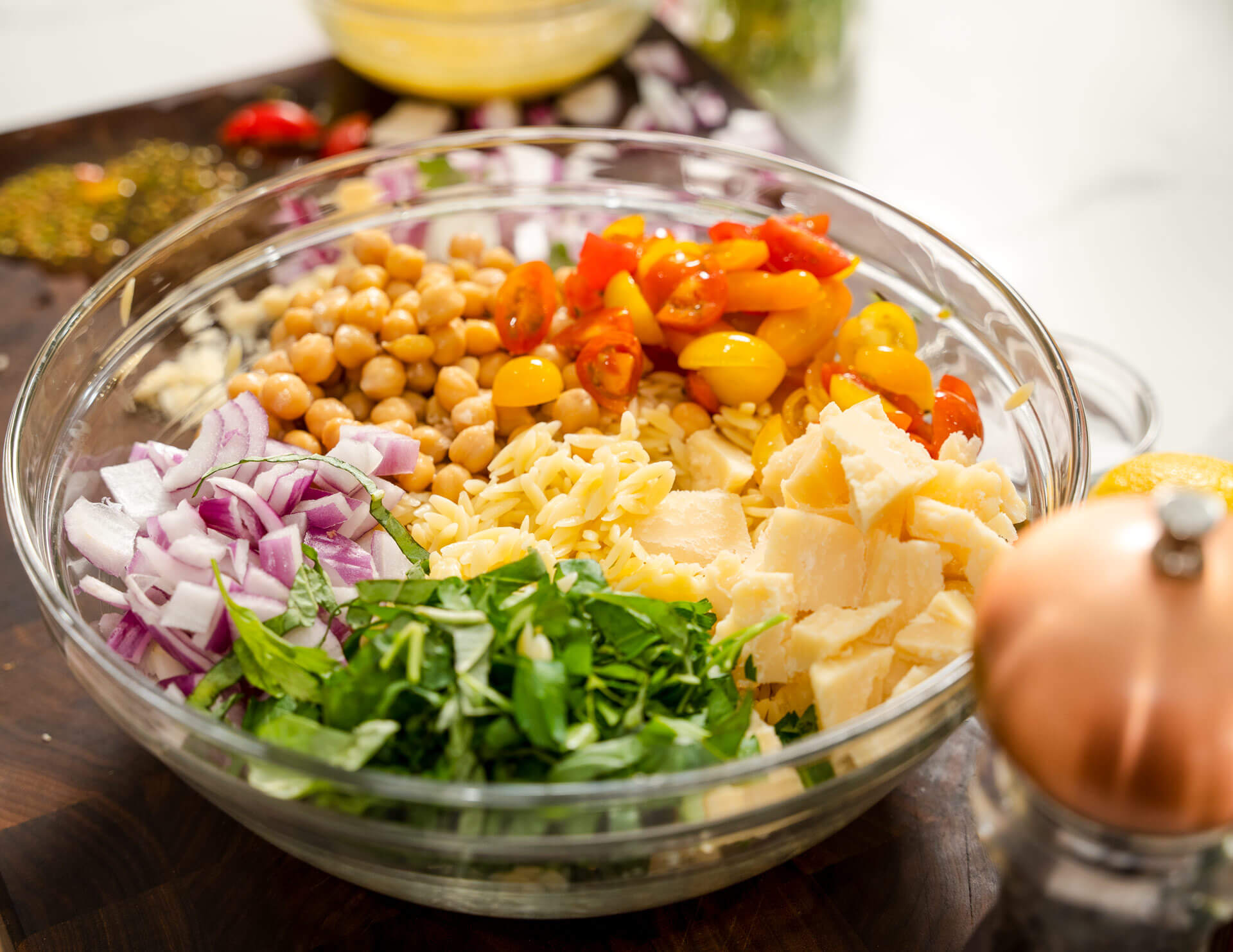 Lemony Italian Orzo Pasta Salad